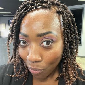 Meet your Posher, Natasha